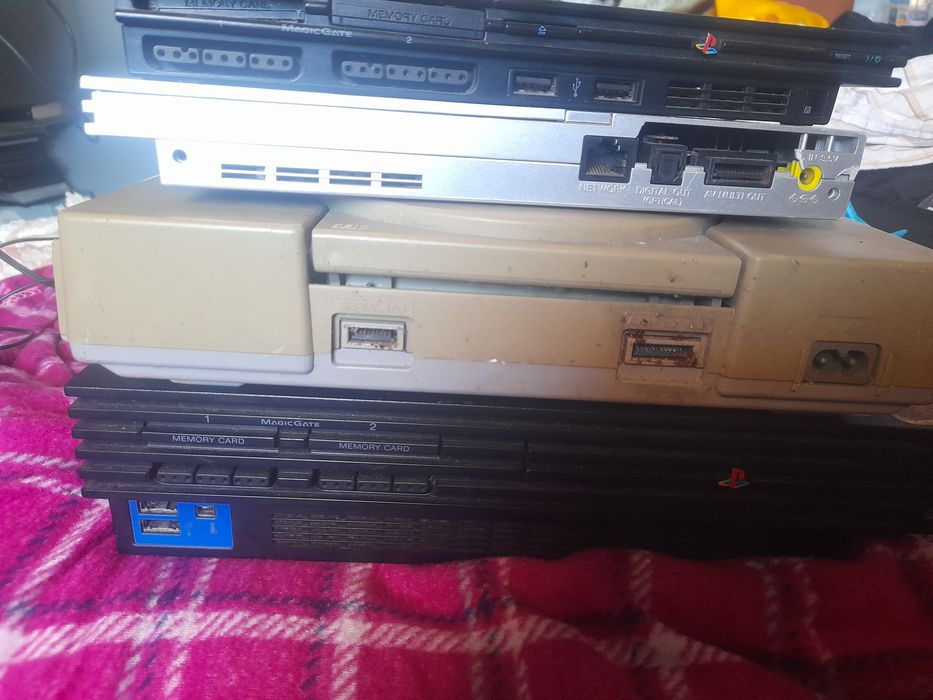 Lote de playstation pra peças