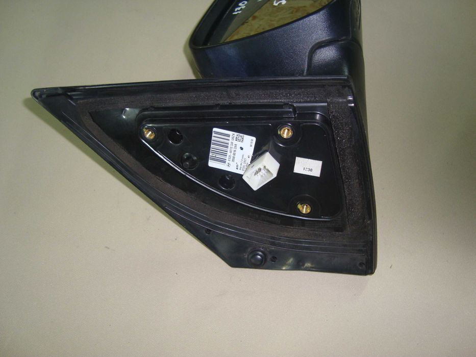 Дзеркало,бічне,бокове,зеркало оригінальне Hyundai I-30.Хюндай і-30 12-16рік