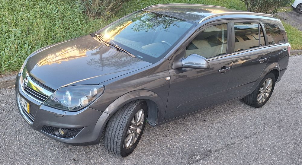 Opel Astra Caravan 1.7 CDTI Cosmo Plus .  70mil km!!!