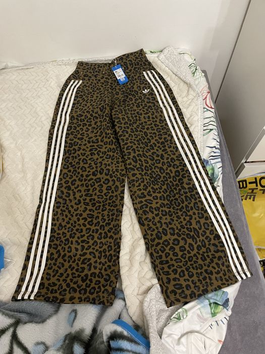 Spodnie adidas nowe