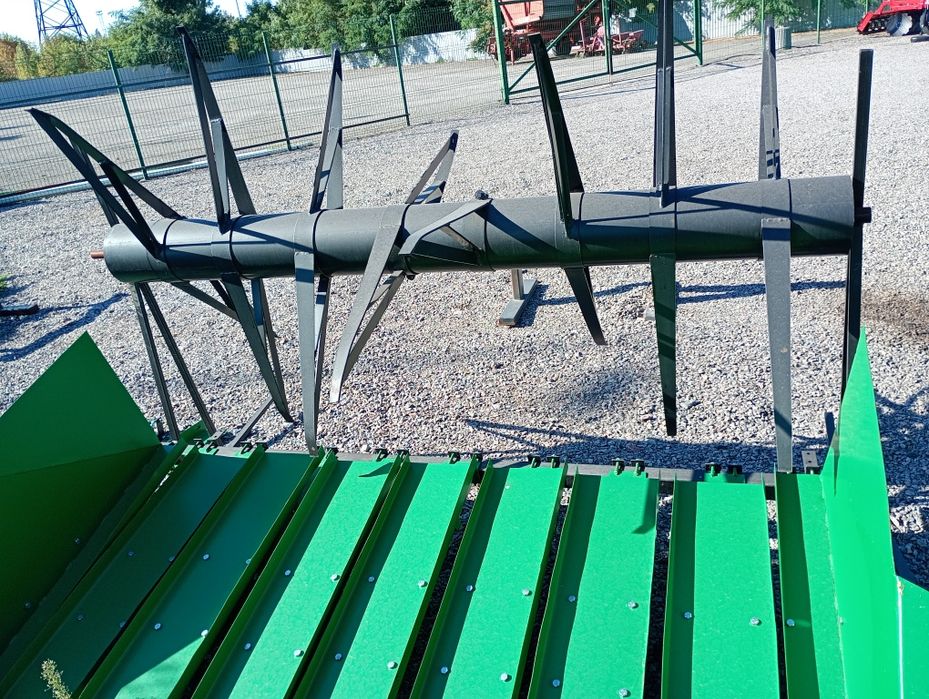 Соняшникова приставка, для уборки подсолнуха