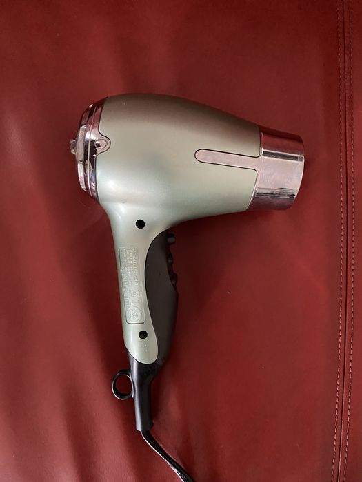 Secador Remington Hair Essentials, modelo retro