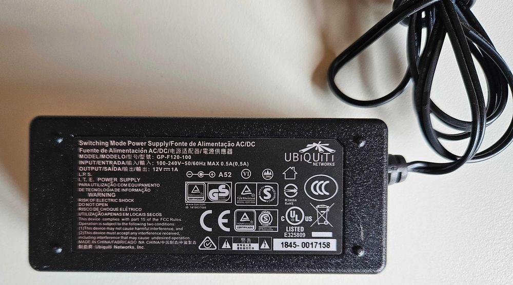 Ubiquiti UniFi Security Gateway (USG) — router/firewall UniFi