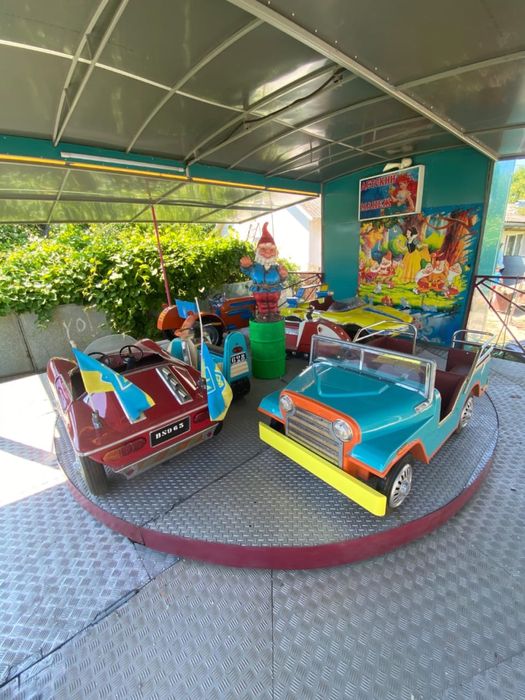 Атракціон карусель,Атракцион манеж, Аттракцион Карусель манеж.