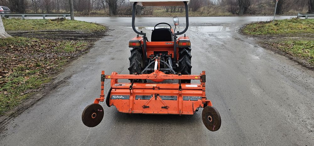Японський мінітрактор Трактор Kubota GL 23