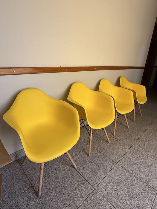 4 Cadeiras Amarelas Copenhaga
