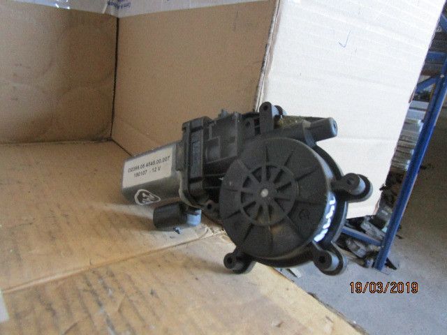 Motor vidro frente esquerdo SUZUKI Vitara (ET, TA)
