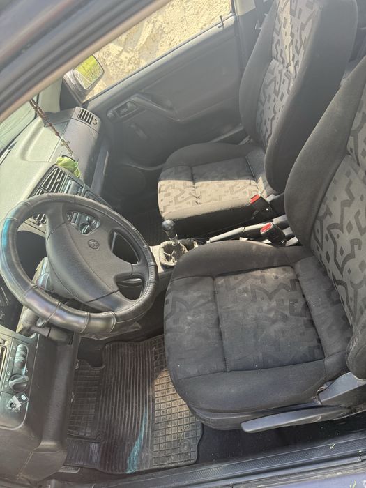 Golf 3 1994р.  1.4 моноінжектор, газ/бензин