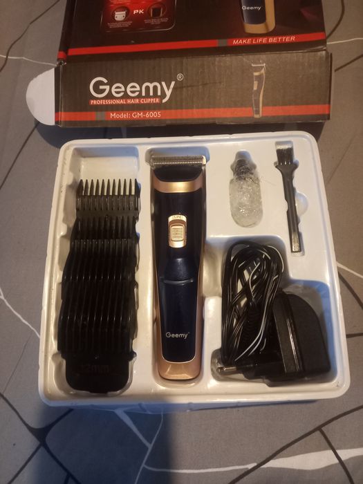Машинка для стрижки  Geemy