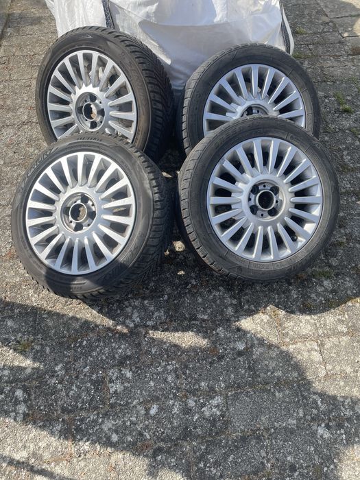 4 Pneus+Jantes originais FIAT 500