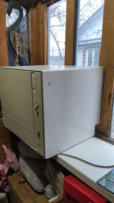 Посудомиєчна машинка BOSCH