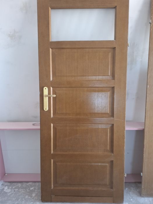 Sprzedam 2x drewniane drzwi