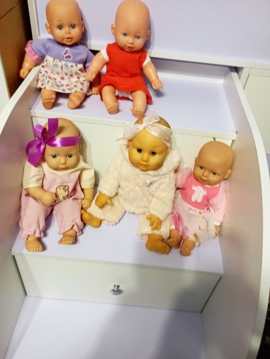 Ляльки для дівчинки