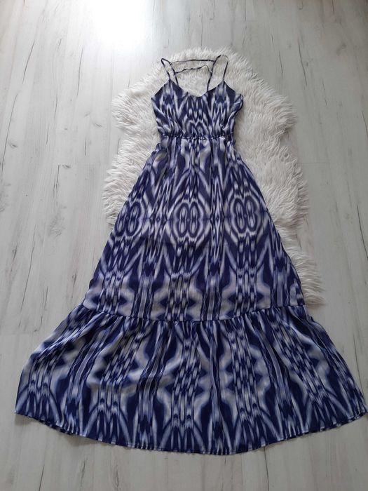 Piekna niebiesko biała sukienka dluga tiulowa na ramiączkach XS