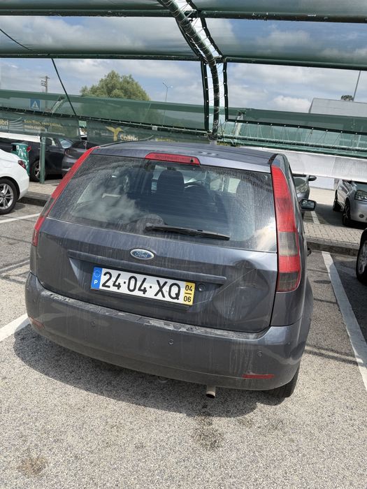 Vendo ford fiesta 1.4
