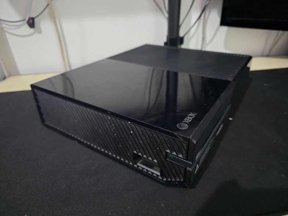 Consola xbox one fat