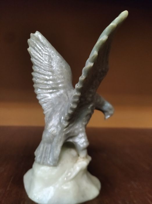 Фосфорна статуетка.