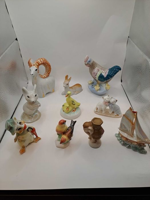 Статуетка. Статуэтка. Тварини.