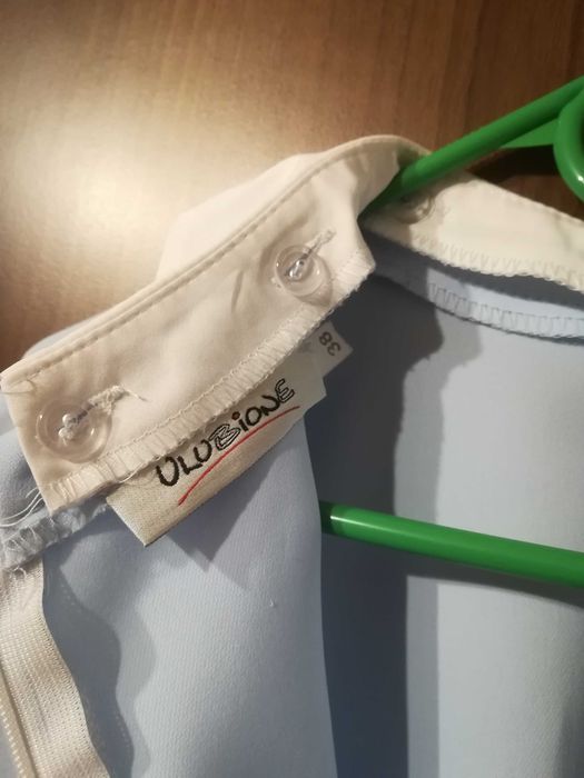 Błękitna bluzka z kołnierzykiem rozm 38