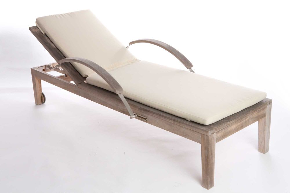 Espreguiçadeira madeira Teka c/ colchão