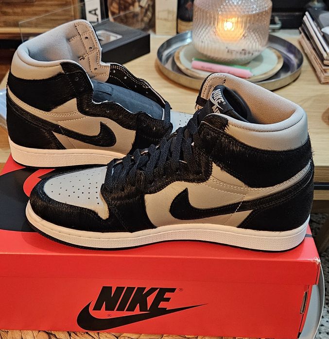 Ténis novos a estrear na caixa Nike AIR JORDAN 1 high retro 42,5.