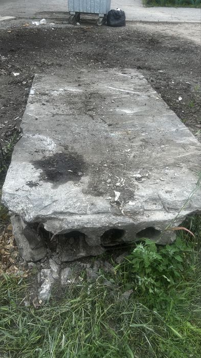 Плита бетонна 2,8м на 1,2