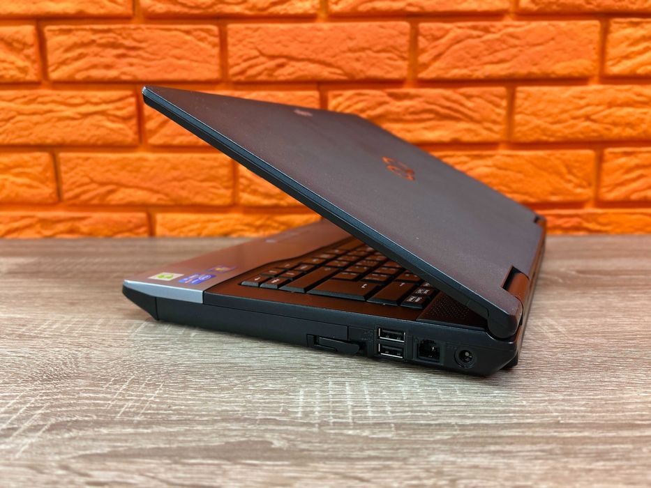 Ноутбук 14" Fujitsu S752 (1366х768) i3, 8 RAM, 120 SSD, Гарантія 1 рік