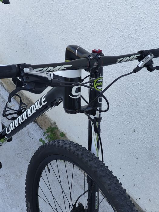 699€
Cannondale f29 12v quadro topo de gama himode 
Tam M
Transmissão