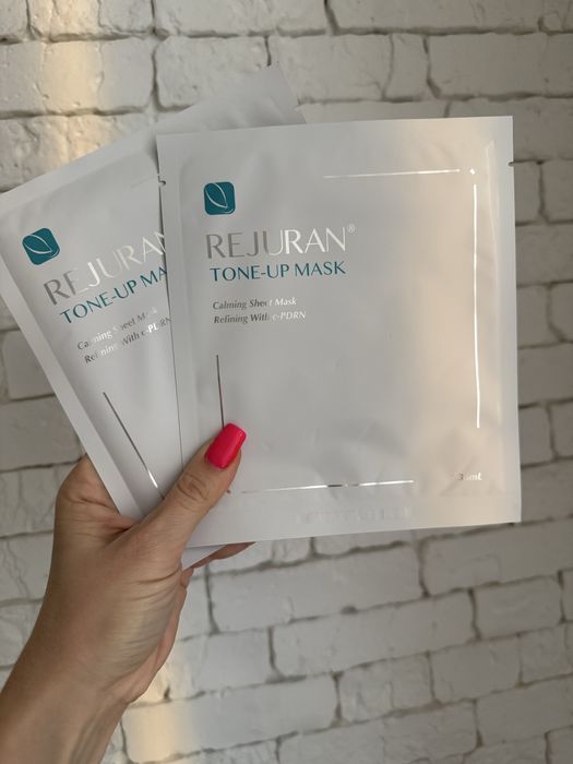 Заспокійлива маска Rejuran Tone-Up Mask 35ml