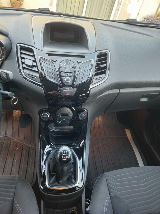 Ford Fiesta 1.0 Trend – 80 cv | 2015 | 174.633 km