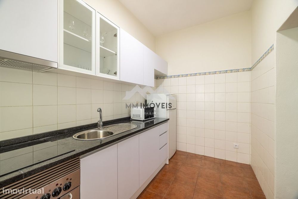 Andar de Moradia |  Rio Tinto | Garagem | Logradouro