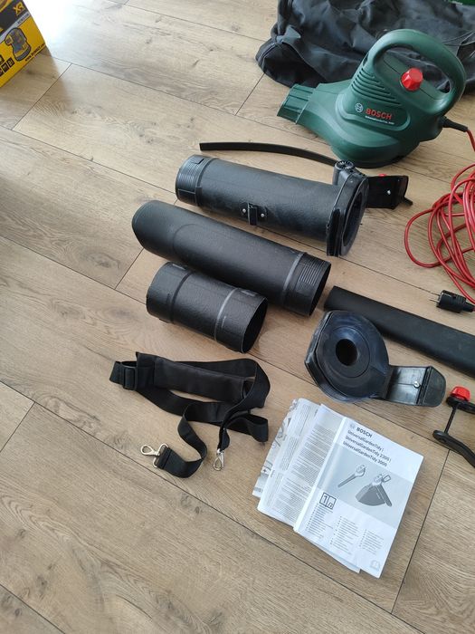 Odkurzacz dmuchawa Bosch Tidy 3000w, rok 2024, kompletny. Mocniejszy