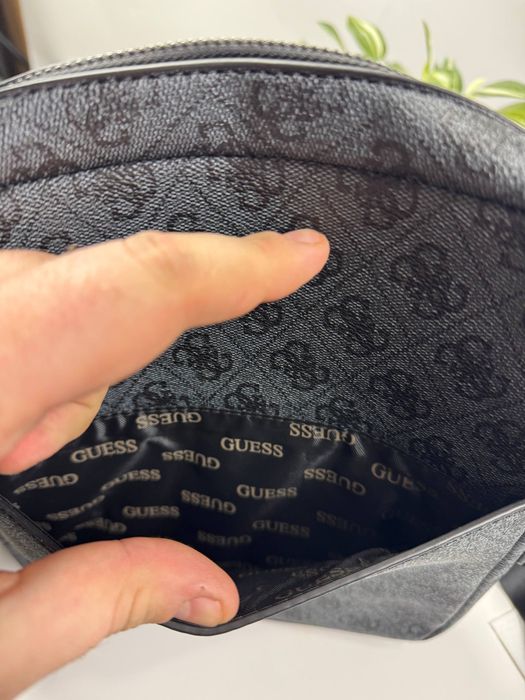 Сумка Guess Vezzola Black