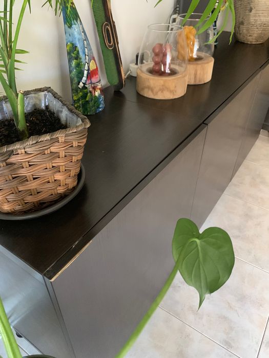Aparador Ikea preto