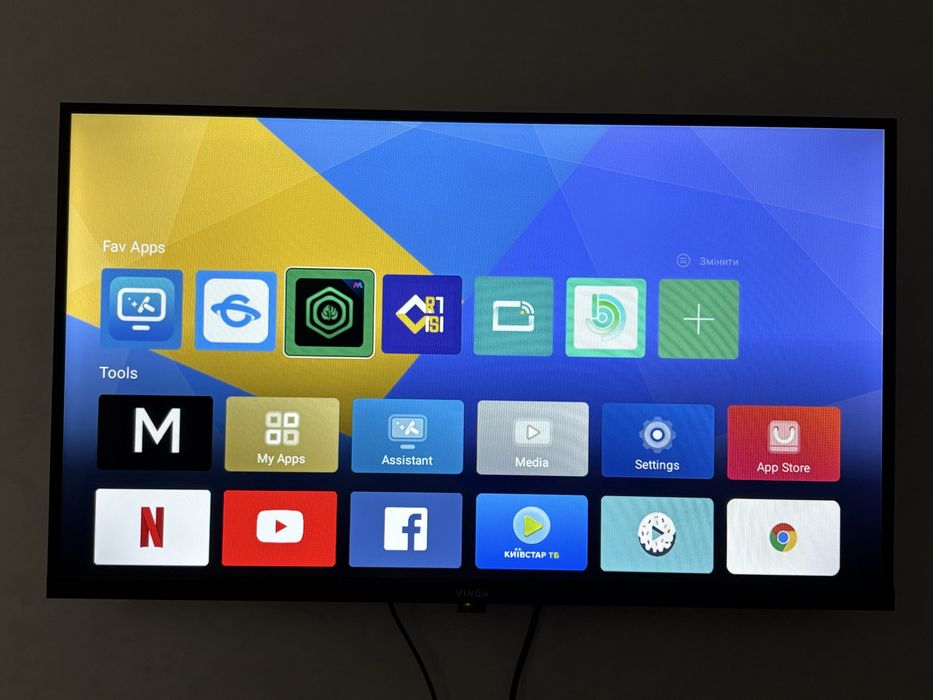 Телевізор Vinga S32HND25B 32” Smart TV