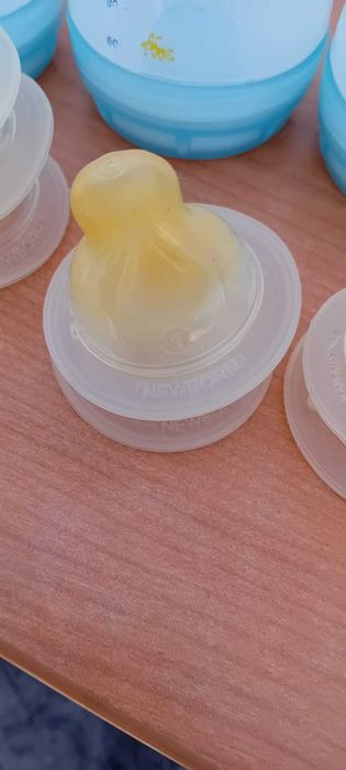Biberões anti-cólicas marca MAM (biberões, tetinas, chuchas) + oferta