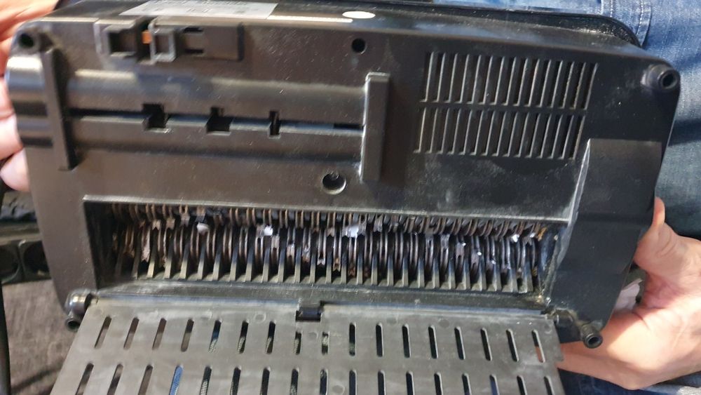 Шредер, знищувач паперу Fellowes p70cm, Comix S340