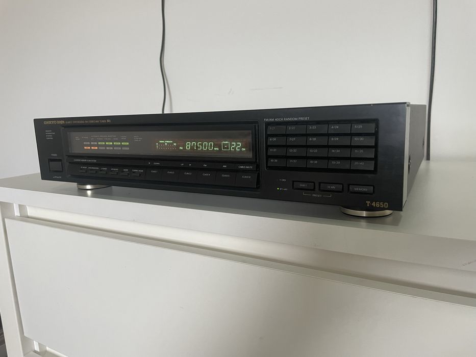 Onkyo integra T-4650 vintage tuner