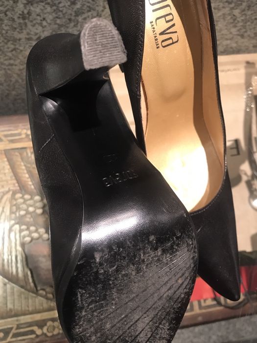 Saoatos pretos luxo 39 em pele comp novos