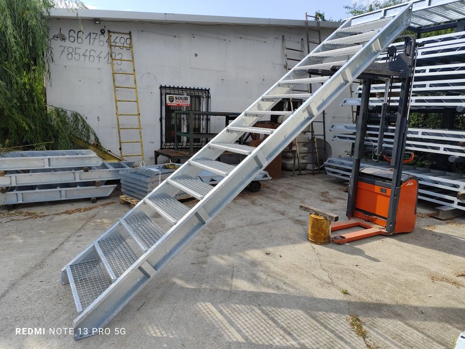 Schody metalowe wema wejście na 3m loft 15 stopni ocynk