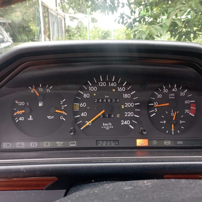 Mecedes-Benz 300E W124 jedyny GULF - możliwa zamiana na tańszy