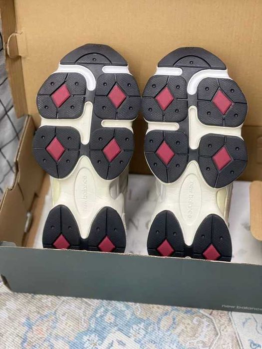 New_Balance_9060_Rain_Cloud_Grey R.43