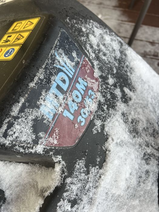 Снігоприбиральна машина снігоприбиральник снігоприбирач бензиновий mtd