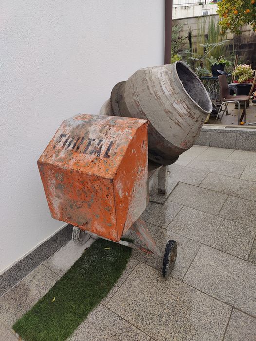 Betoneira a gasolina 180L