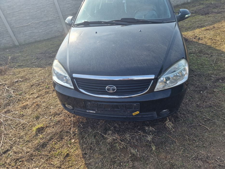 Tata indigo sw maska zderzak klapa drzwi blotnik TAT912 . Czarny