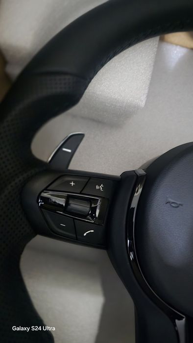 Steering Wheel for BMW E81 E82 E87 E88 E90 E91 E92 E93 E70 E71 E84.64966207040897123