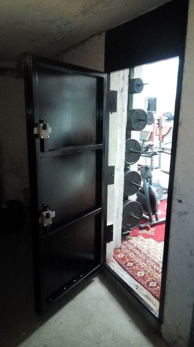 Drzwi do piwnicy,piwniczne,spawane,,