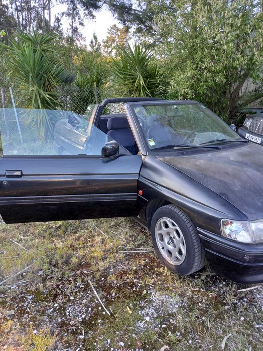 Ford Escort Cabrio