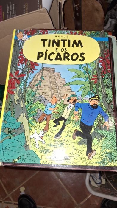 Tintim Herge e os picaros bd verbo