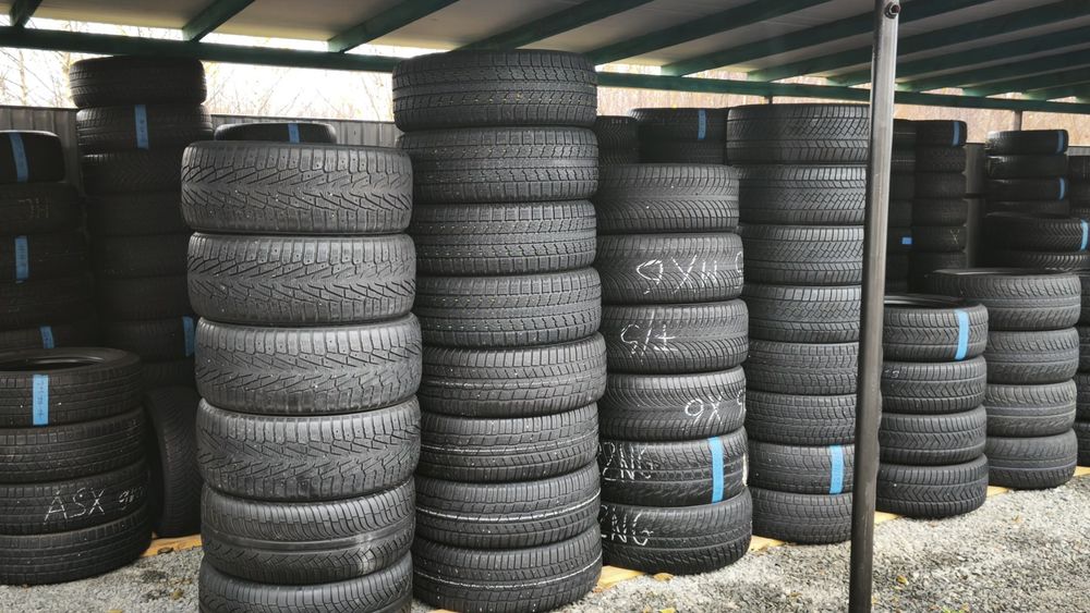 Є багато різних автомобільних шин
